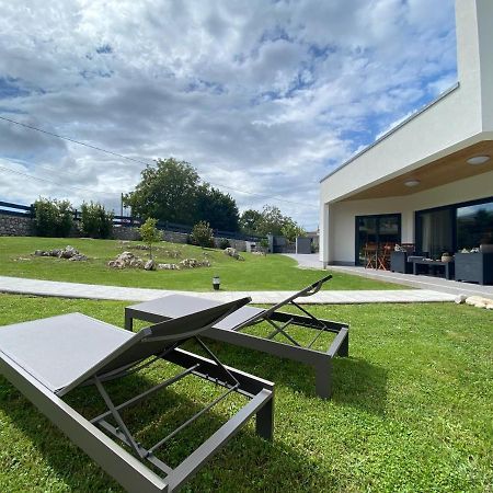 La Llosina Vivienda Vacacional Alquiler Integro ยาเนส ภายนอก รูปภาพ